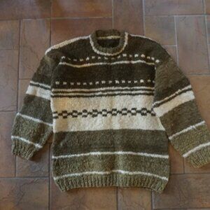 Hand Knit Wool Chunky Warm Pullover Sweater Neutral Colors GUC Men's Size M